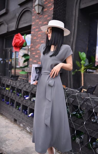 designer apparel women's clothing simple and atmospheric classic popular acetic acid dress for lady dresses, White;black
designer apparel women's clothing simple and atmospheric classic popular acetic acid dress for lady dresses, White;black