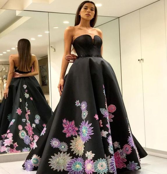 fashion black sequined prom dresses colorful flower appliqued strapless neck a line party evening dress floor length satin formal 2860640 
fashion black sequined prom dresses colorful flower appliqued strapless neck a line party evening dress floor length satin formal 2860640