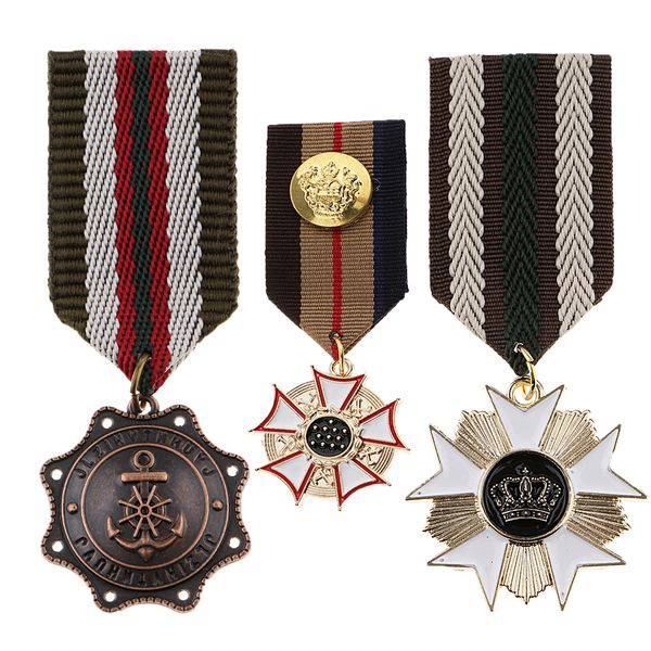 pins brooches striped fabric badge brooch pin crown star medal milirtay uniform corsage medal brooch pendant personality lapel pin 230701, Gray
pins brooches striped fabric badge brooch pin crown star medal milirtay uniform corsage medal brooch pendant personality lapel pin 230701, Gray