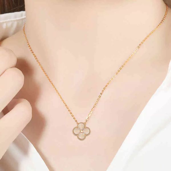 fashion vans cleef four-leaf clover titanium steel classic designer jewelry couple necklace women's fashion zircon pendant van cleef je, Black
fashion vans cleef four-leaf clover titanium steel classic designer jewelry couple necklace women's fashion zircon pendant van cleef je, Black