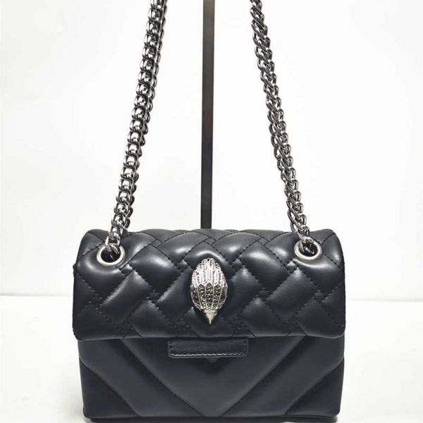 cross body bags classic black small square bag niche designer eagle head women s bag 230629
cross body bags classic black small square bag niche designer eagle head women s bag 230629