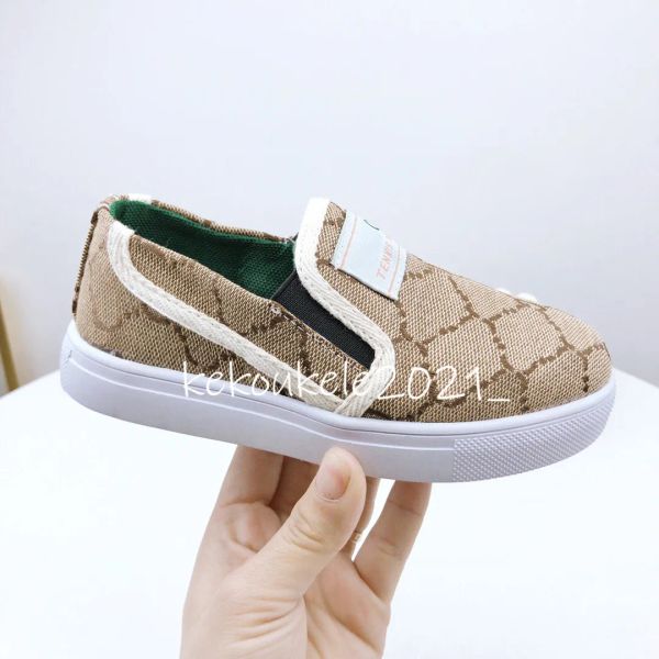 kids casual shoes skateboarding comfortable breathable outdoor boys girls teens active children fashion shoes, Black
kids casual shoes skateboarding comfortable breathable outdoor boys girls teens active children fashion shoes, Black