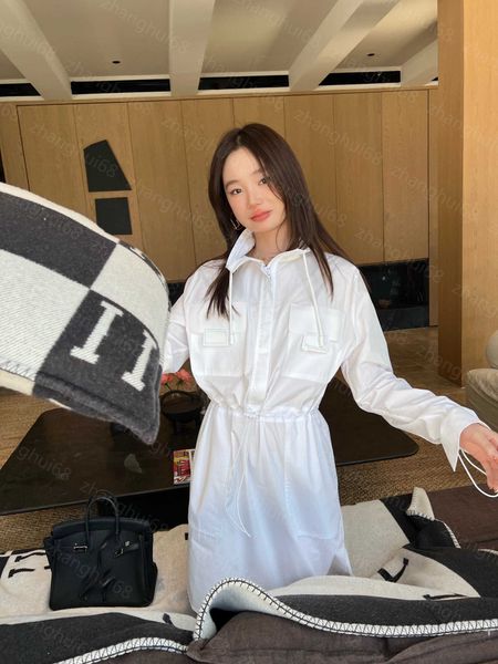 23ss womens designer clothing summer dresses women dress lapel half zip drawstring waist long sleeve standing collar shirt dress womens clot, Black;gray
23ss womens designer clothing summer dresses women dress lapel half zip drawstring waist long sleeve standing collar shirt dress womens clot, Black;gray