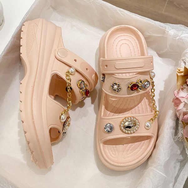 slipper's sandals 2023 summer slippers 6cm thick bottom outdoor casual beach slide shoes fashion clogs soft slipper 230703, Black
slipper's sandals 2023 summer slippers 6cm thick bottom outdoor casual beach slide shoes fashion clogs soft slipper 230703, Black
