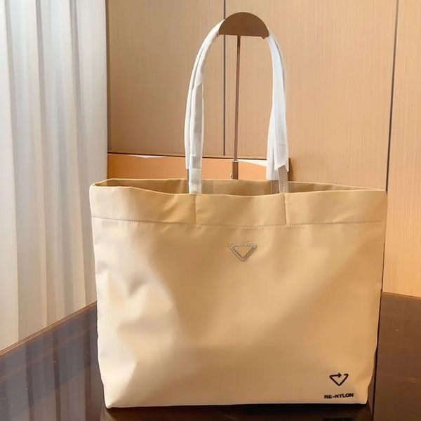 re-nylon tote bag designer women shoulder bags large capacity shopping pouch internal letter printed zipper pocket leather handle fashion ca
re-nylon tote bag designer women shoulder bags large capacity shopping pouch internal letter printed zipper pocket leather handle fashion ca