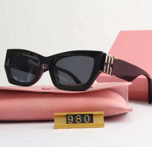 miu luxury classics sunglasses oval frame miu sunglasses designer women's beach radiation resistant personality man vintage style goggl, White;black
miu luxury classics sunglasses oval frame miu sunglasses designer women's beach radiation resistant personality man vintage style goggl, White;black
