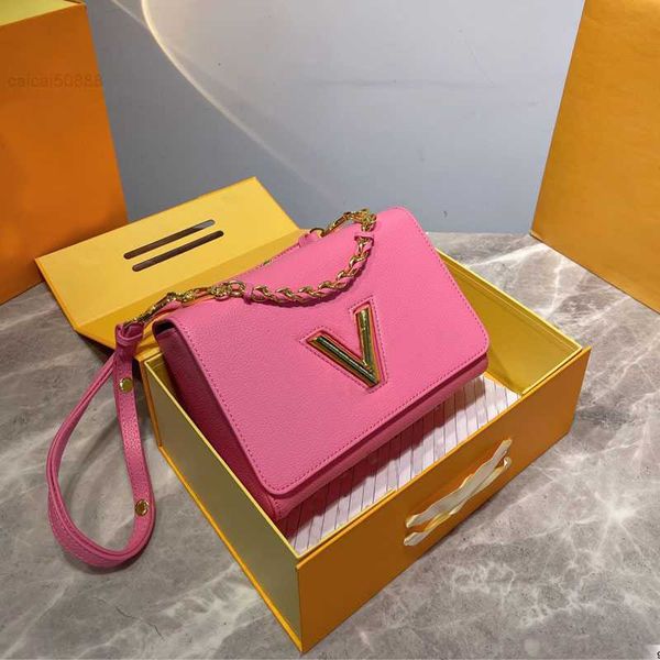 chains twist crossbody bag flap shoulder bags women handbag purse grain genuine leather letters hardware detachable strap plain square walle
chains twist crossbody bag flap shoulder bags women handbag purse grain genuine leather letters hardware detachable strap plain square walle