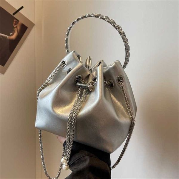 evening bags popular niche bag women's summer new versatile chain crossbody korean hand bucket 230704
evening bags popular niche bag women's summer new versatile chain crossbody korean hand bucket 230704