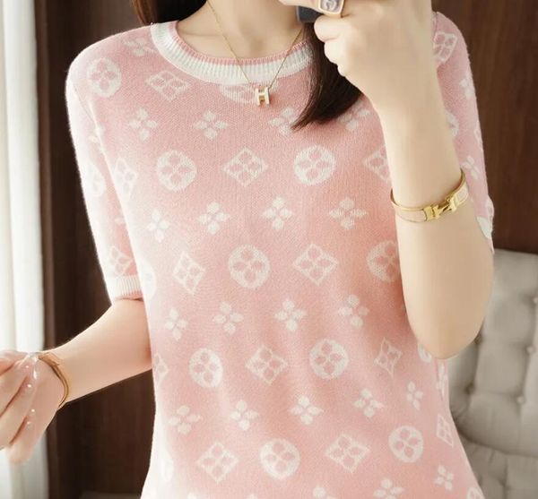 women's sweaters short-sleeve luxury pink letter brand designer o-neck pullover casual splicing color knitted t-shirt, White;black
women's sweaters short-sleeve luxury pink letter brand designer o-neck pullover casual splicing color knitted t-shirt, White;black