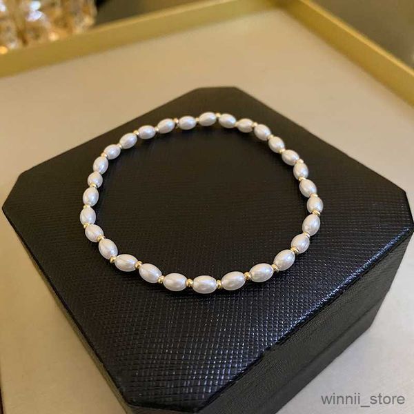 charm bracelets pearl bracelet female minority design high sense style hand string versatile fashion handwear r230704, Golden;silver
charm bracelets pearl bracelet female minority design high sense style hand string versatile fashion handwear r230704, Golden;silver