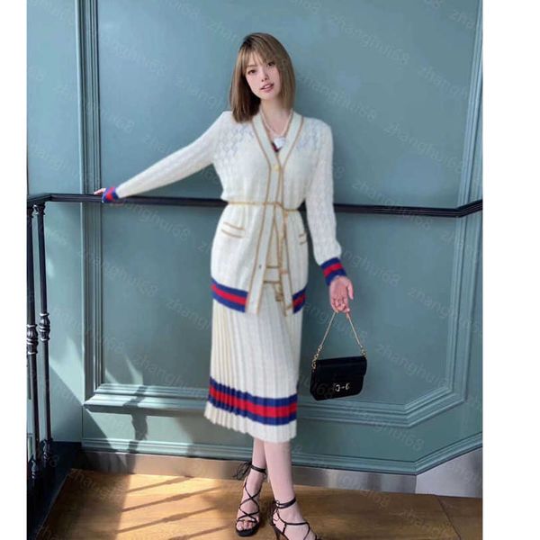 23ss womens knits womens designer clothing early autumn new hollow texture thin matching color striped cardigan coat womens clothes a1, White
23ss womens knits womens designer clothing early autumn new hollow texture thin matching color striped cardigan coat womens clothes a1, White