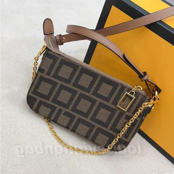 lm40156v genuine leathe shoulder bags nylon handbags elling clutch luxury designer wallet women fashion crossbody bag famo
lm40156v genuine leathe shoulder bags nylon handbags elling clutch luxury designer wallet women fashion crossbody bag famo