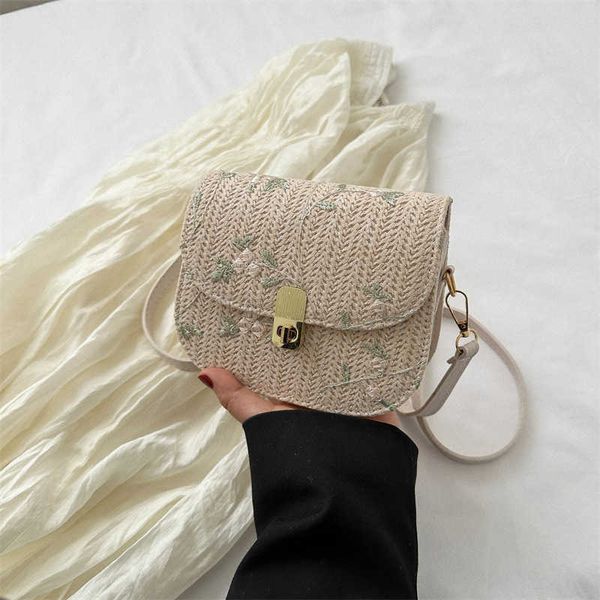 summer new leisure woven women's bag saddle bag fashion simple shoulder bag flower embroidery straw woven bag
summer new leisure woven women's bag saddle bag fashion simple shoulder bag flower embroidery straw woven bag