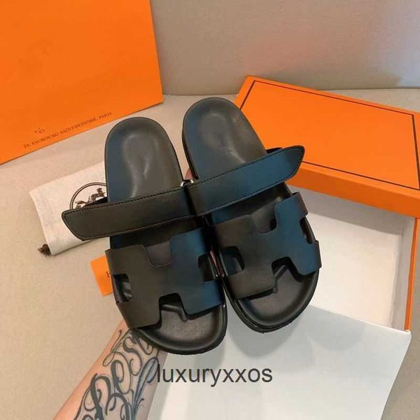 leather summer fashion chypres female slippers sandal 2023 h outwear slipper flat bottom designer thick h 63mw
leather summer fashion chypres female slippers sandal 2023 h outwear slipper flat bottom designer thick h 63mw