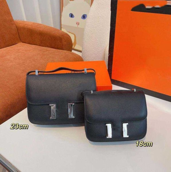 leather one-shoulder stewardess bag woman cross-body cosmetic bag luxury designer card pocket kangkang handbag silver label with box
leather one-shoulder stewardess bag woman cross-body cosmetic bag luxury designer card pocket kangkang handbag silver label with box