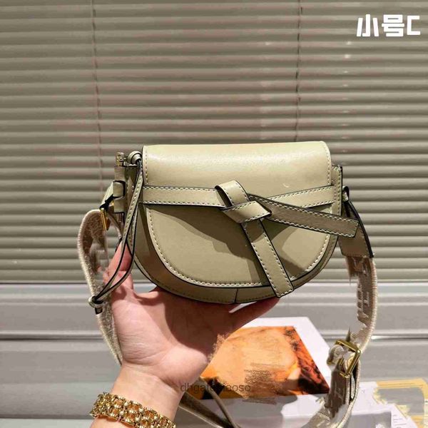 loewbags women's designer totes letter shoulder gates bag saddle knitted women wide bags strap 2023 single crossbody kd6z
loewbags women's designer totes letter shoulder gates bag saddle knitted women wide bags strap 2023 single crossbody kd6z