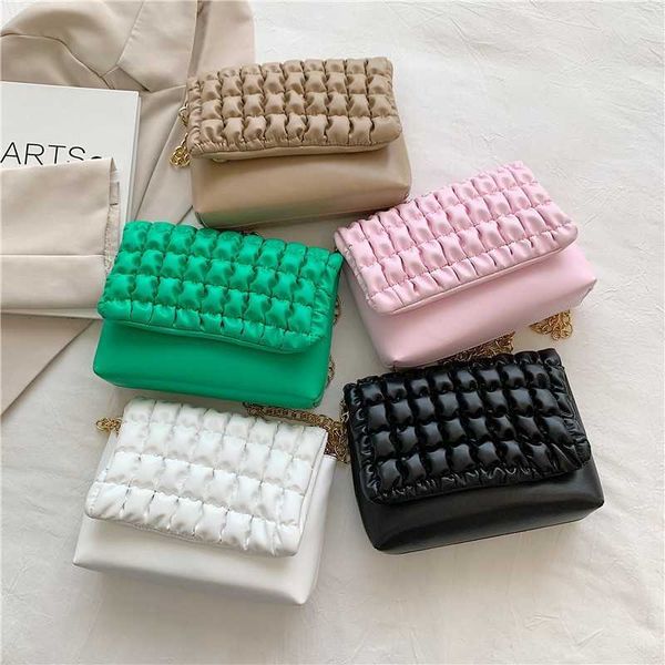 new evening bags simple chain shoulder bag solid color fashion pleated bubble casual texture oblique collapsible small square 230704
new evening bags simple chain shoulder bag solid color fashion pleated bubble casual texture oblique collapsible small square 230704