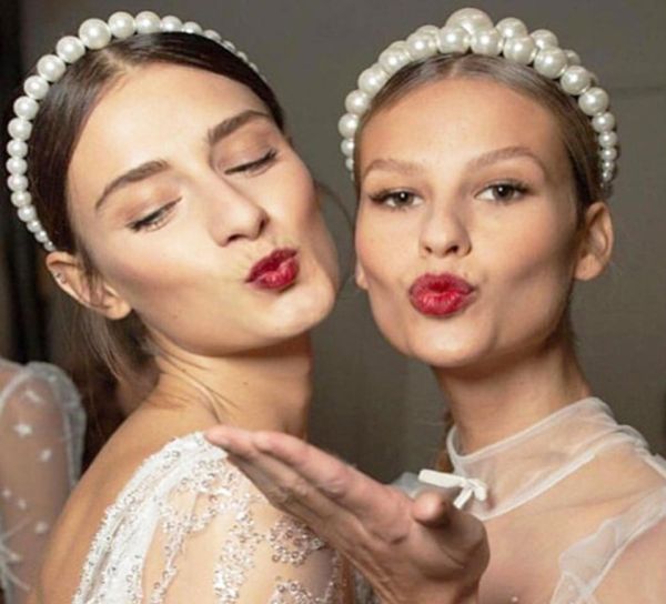 women elegant big pearls hairband beaded bezel pearl headband hair accessories girls nonslip hairs hoop bezel headdress5795104, Slivery;white
women elegant big pearls hairband beaded bezel pearl headband hair accessories girls nonslip hairs hoop bezel headdress5795104, Slivery;white