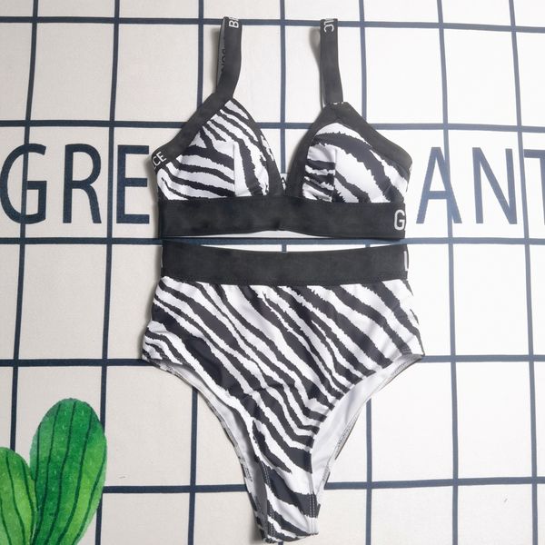designer bathing suits summer luxury letter women swimsuit fashion polyester two-piece swimwear tankinis swim suit sandy beach pool yacht pa, White;black
designer bathing suits summer luxury letter women swimsuit fashion polyester two-piece swimwear tankinis swim suit sandy beach pool yacht pa, White;black