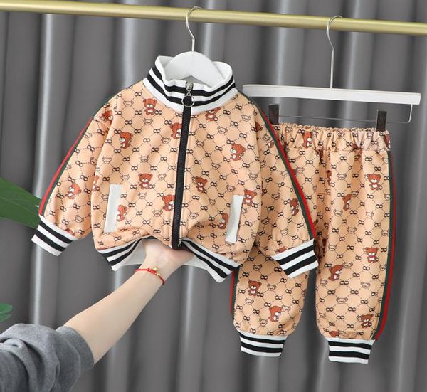 autumn kids clothing sets boys girls tracksuits suit letters print 2pcsset designer jacket pant suits chidlren casual cotton spor6790340, White
autumn kids clothing sets boys girls tracksuits suit letters print 2pcsset designer jacket pant suits chidlren casual cotton spor6790340, White