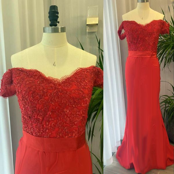 2023 bridesmaids dresses real image off shoulder red lace appliques crystal beads mermaid floor length zipper back formal maid of honors wed, White;pink
2023 bridesmaids dresses real image off shoulder red lace appliques crystal beads mermaid floor length zipper back formal maid of honors wed, White;pink