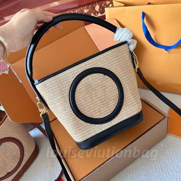 straw bag plain knitting crochet embroidery open casual tote interior compartment two thin straps leather floral fashion women purse
straw bag plain knitting crochet embroidery open casual tote interior compartment two thin straps leather floral fashion women purse
