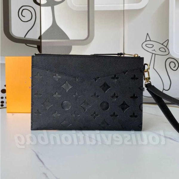 lm40156v fashion classic wild ladies luxury bag city handbags designer women handbag purse clutch mini pochette 68705
lm40156v fashion classic wild ladies luxury bag city handbags designer women handbag purse clutch mini pochette 68705