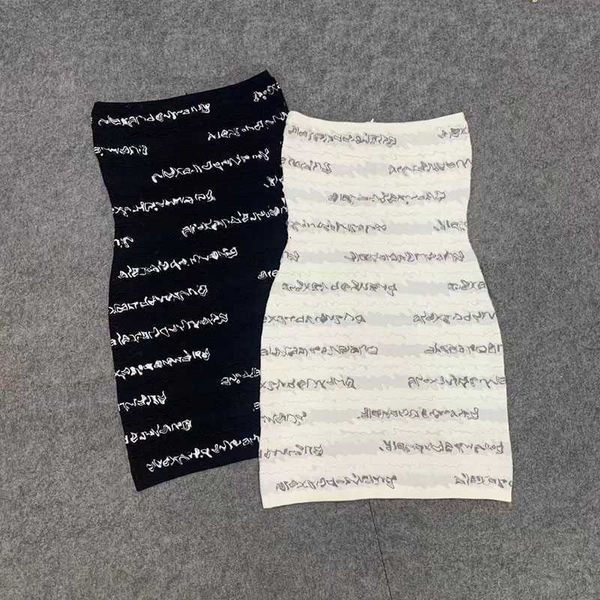 2022 women designer brand letter fashion stretch mini dress straps slim fit body con party dress, Black;gray
2022 women designer brand letter fashion stretch mini dress straps slim fit body con party dress, Black;gray