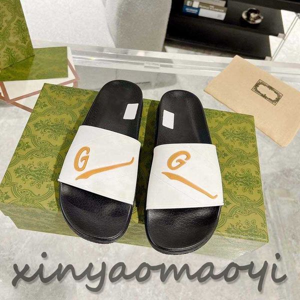 fashionable sandals slippers one line slippers men's and women's trendy brand versatile summer soft sole breathable beach sandals, Black
fashionable sandals slippers one line slippers men's and women's trendy brand versatile summer soft sole breathable beach sandals, Black