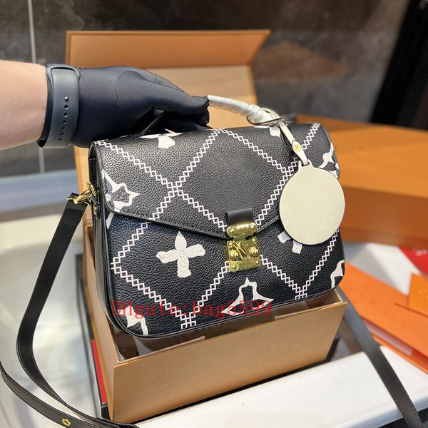 2023 designer bag embossing flower pochette women handbag messenger bags genuine leather metis elegant womens shoulder crossbody bag hql4078
2023 designer bag embossing flower pochette women handbag messenger bags genuine leather metis elegant womens shoulder crossbody bag hql4078