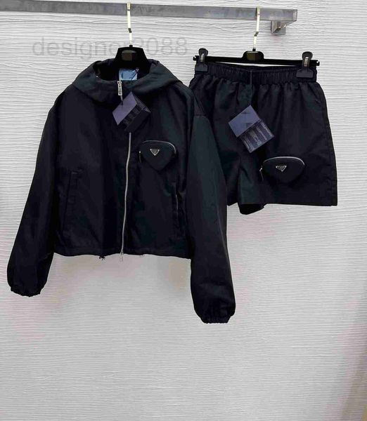 women's two piece pants designer hooded zippered cardigan jacket shorts triangle fashion casual small bag minimalist charm recycled nyl, White
women's two piece pants designer hooded zippered cardigan jacket shorts triangle fashion casual small bag minimalist charm recycled nyl, White