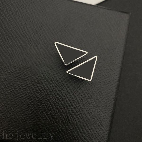 designer earring classic luxury earring letter mother s day street ohrringe trend letters silvery plated triangular enamel earings for women, Golden;silver
designer earring classic luxury earring letter mother s day street ohrringe trend letters silvery plated triangular enamel earings for women, Golden;silver