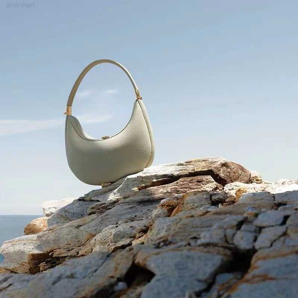 songmont songyue series mid-size designer crescent autumn and winter new single-shoulder underarm bag
songmont songyue series mid-size designer crescent autumn and winter new single-shoulder underarm bag