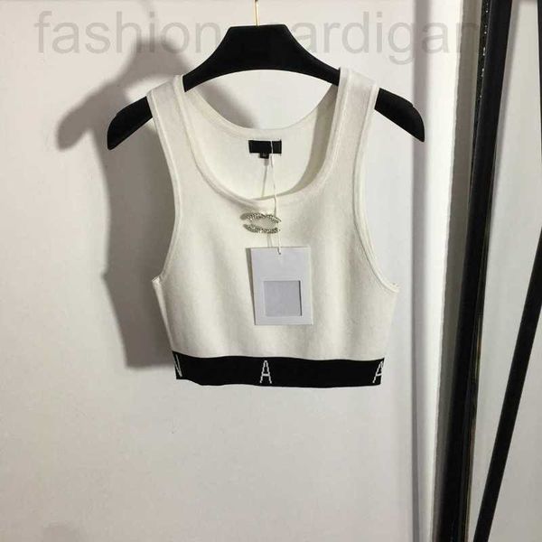 women's tanks & camis designer 23ss women brand knitted vest match brooch elastic force slimming color matching vests womens clothes ou, White
women's tanks & camis designer 23ss women brand knitted vest match brooch elastic force slimming color matching vests womens clothes ou, White