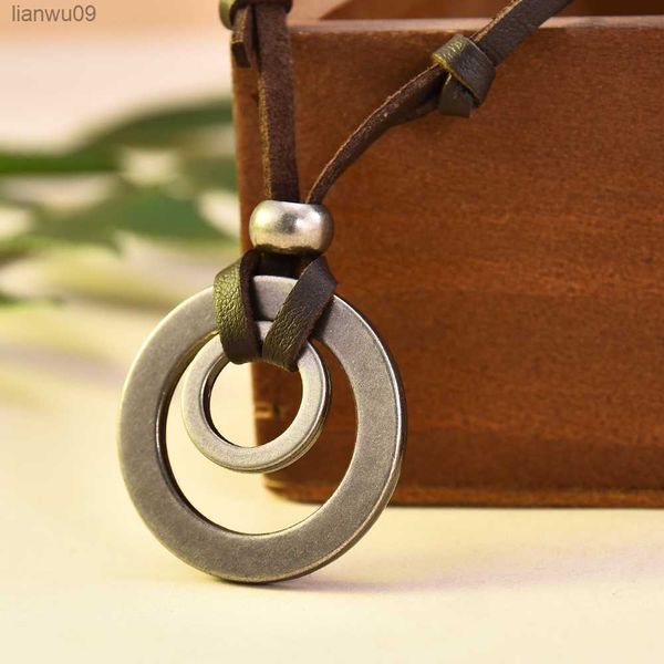 vintage men women double circle adjustable leather cord necklace pendant jewelry christmas gift initial necklace l230704, Silver
vintage men women double circle adjustable leather cord necklace pendant jewelry christmas gift initial necklace l230704, Silver