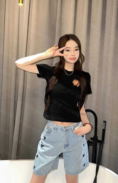 23ss womens t-shirt womens designer clothing tee round neck pure cotton logo printing short-sleeved t-shirt womens clothes, White
23ss womens t-shirt womens designer clothing tee round neck pure cotton logo printing short-sleeved t-shirt womens clothes, White