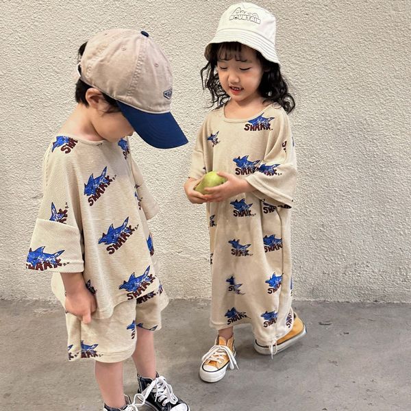 clothing sets summer cool shark suit boy pullover t-shirt letter shorts grils loose comfortable dresses siblings fashion cute clothes 230703, White
clothing sets summer cool shark suit boy pullover t-shirt letter shorts grils loose comfortable dresses siblings fashion cute clothes 230703, White