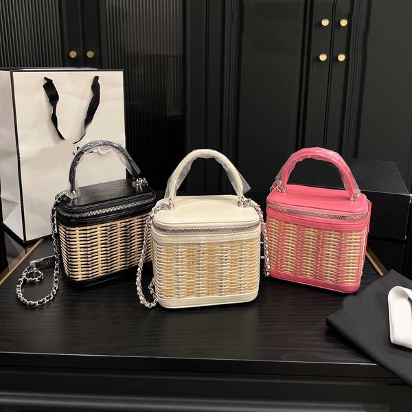summer designer beach bags women cosmetic box luxury crossbody mini weave square bag women's real leather clutch chain mobile phone han
summer designer beach bags women cosmetic box luxury crossbody mini weave square bag women's real leather clutch chain mobile phone han