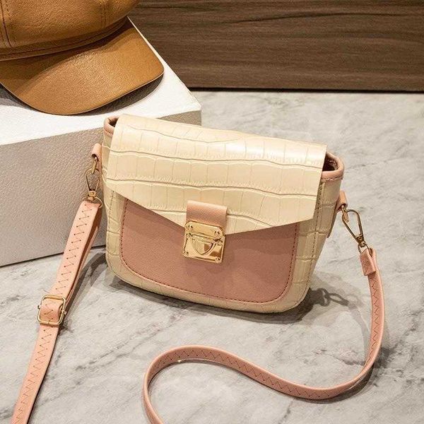 tote new fashion and atmosphere crocodile pattern bag women's version women's saddle bag
tote new fashion and atmosphere crocodile pattern bag women's version women's saddle bag