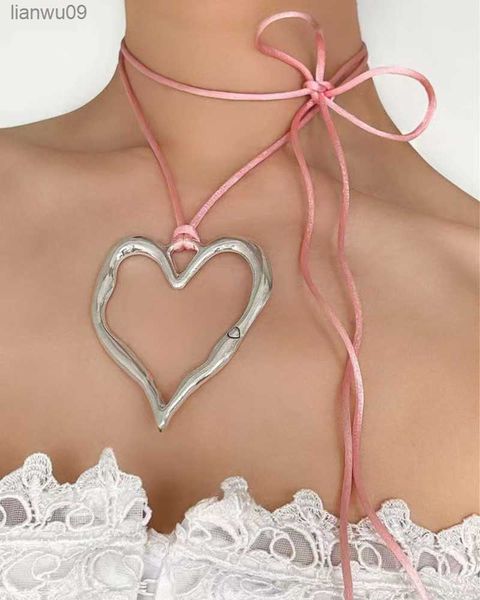 hyperbole punk hollow irregular love heart pendant necklace for women sweet cool harajuku adjustable choker necklaces jewelry l230704, Silver
hyperbole punk hollow irregular love heart pendant necklace for women sweet cool harajuku adjustable choker necklaces jewelry l230704, Silver
