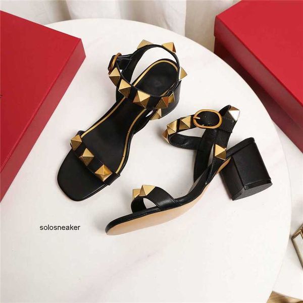 party design sandals luxury valentinoly high heel leather letter wedding women casual slippers 010 fashion, Black
party design sandals luxury valentinoly high heel leather letter wedding women casual slippers 010 fashion, Black