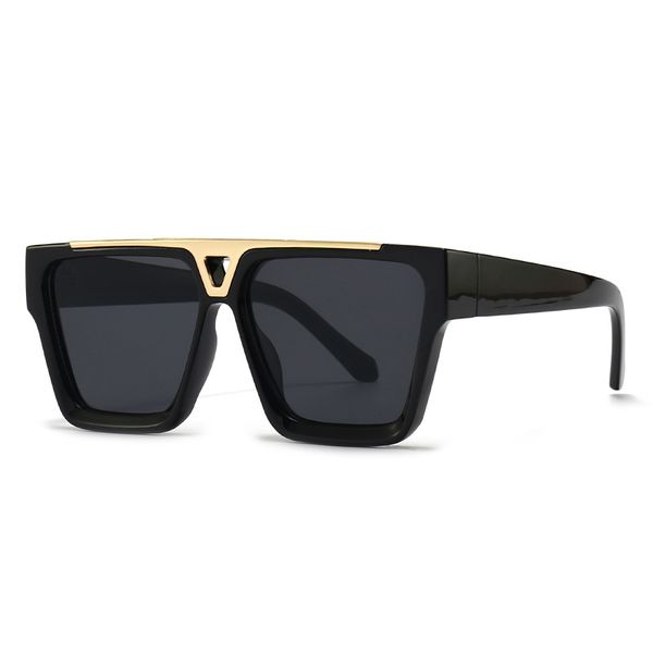 european and american sunglasses men women large frame polaroid lens full frames design color: 8 colors. beach vacation driving is fashionab, White;black
european and american sunglasses men women large frame polaroid lens full frames design color: 8 colors. beach vacation driving is fashionab, White;black