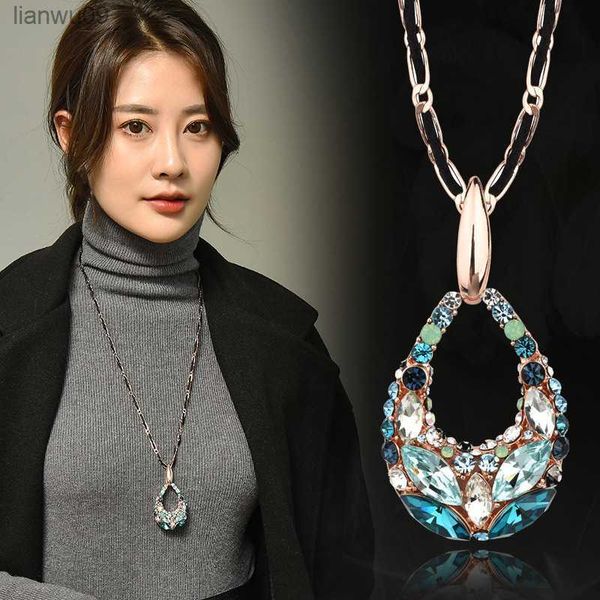 french retro rhinestone statement water drop long necklace for women baroque crystal sweater necklaces pendants jewelry l230704, Silver
french retro rhinestone statement water drop long necklace for women baroque crystal sweater necklaces pendants jewelry l230704, Silver