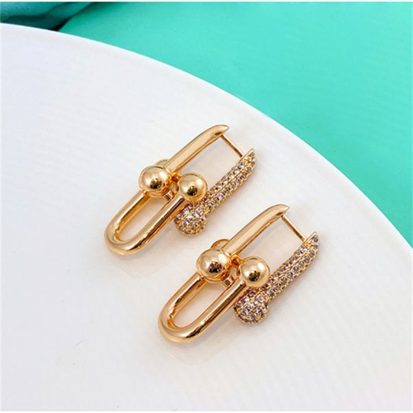 horseshoe buckle earrings u-shaped double ring european-american style personality high-grade sense of ins earrings 18k rose gold earrings f, Golden
horseshoe buckle earrings u-shaped double ring european-american style personality high-grade sense of ins earrings 18k rose gold earrings f, Golden