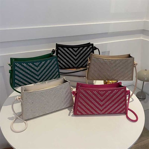 new evening bags spring and autumn korean fashion frosted crossbody bag women's simple wide shoulder one small square 230704
new evening bags spring and autumn korean fashion frosted crossbody bag women's simple wide shoulder one small square 230704