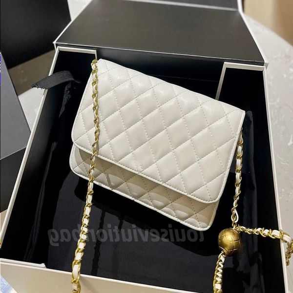 designer handbag shoulder chain bag clutch flap totes bags wallet check velour thread purse double letters solid hasp waist square stripes w
designer handbag shoulder chain bag clutch flap totes bags wallet check velour thread purse double letters solid hasp waist square stripes w