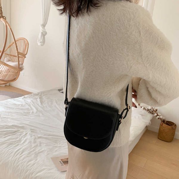 tote women's bag new half round saddle bag women's one shoulder crossbody bag pu fashion style small bag
tote women's bag new half round saddle bag women's one shoulder crossbody bag pu fashion style small bag
