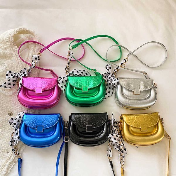 fashionable mouth red bag summer new texture saddle bag bright face pu one shoulder crossbody bag
fashionable mouth red bag summer new texture saddle bag bright face pu one shoulder crossbody bag