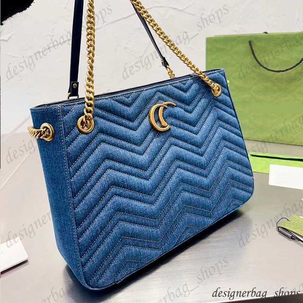 designer bag tote bag handbag shoulder bag wallet women leather crossbody bags casual purse fashion handbags ladies metal chain clamshell me
designer bag tote bag handbag shoulder bag wallet women leather crossbody bags casual purse fashion handbags ladies metal chain clamshell me