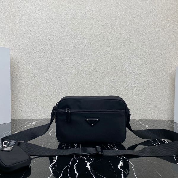 1bc167 new men's and women's crossbody bags high-end quality shoulder bag nylon fabric to create a metal triangle logo and with de
1bc167 new men's and women's crossbody bags high-end quality shoulder bag nylon fabric to create a metal triangle logo and with de